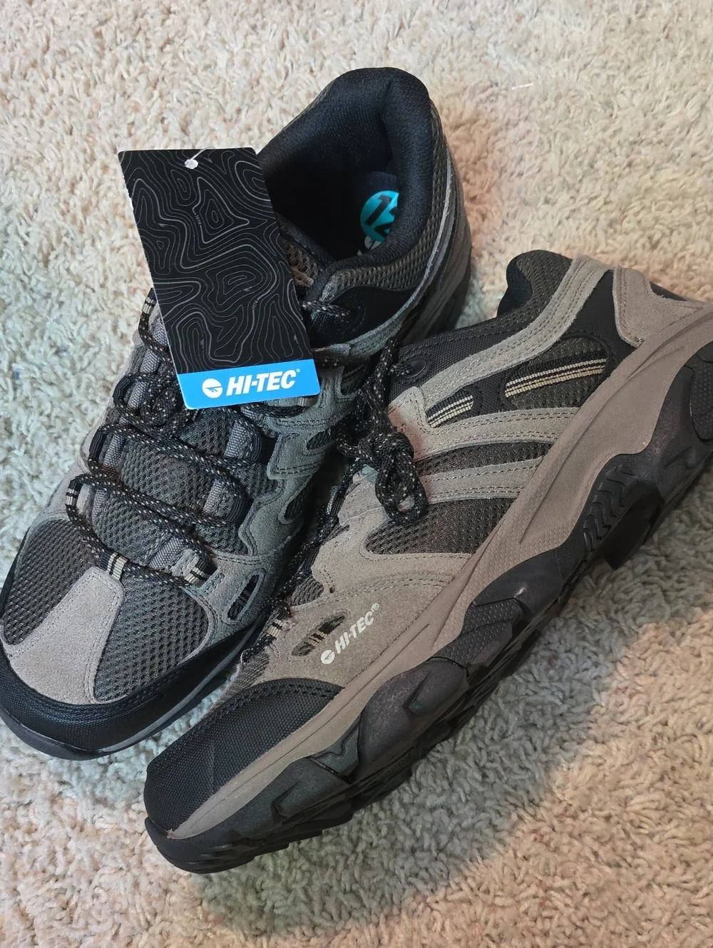Hi-Tec Men's Gray and Black Trail Sneakers Size 12 NWT